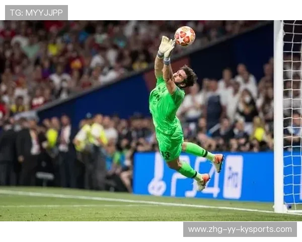 关键足球门将连续扑点登热搜，足球门将集锦