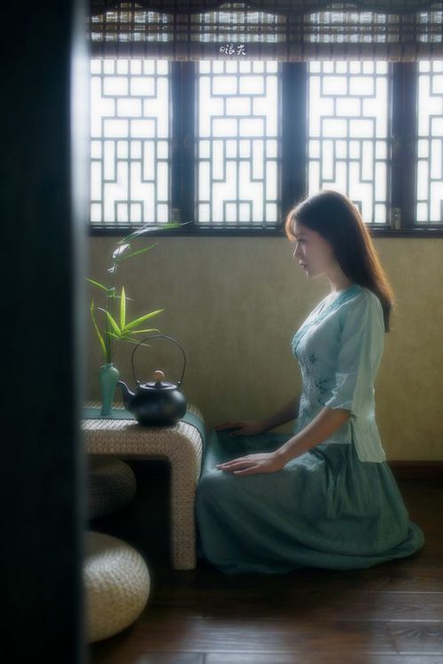 城市马拉松推广绿色出行理念，最美绿道马拉松宣传片解说词