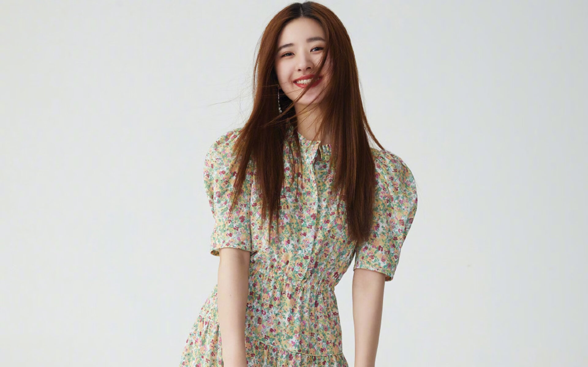 谢菲联争议换人引发战术反弹,谢菲agfm