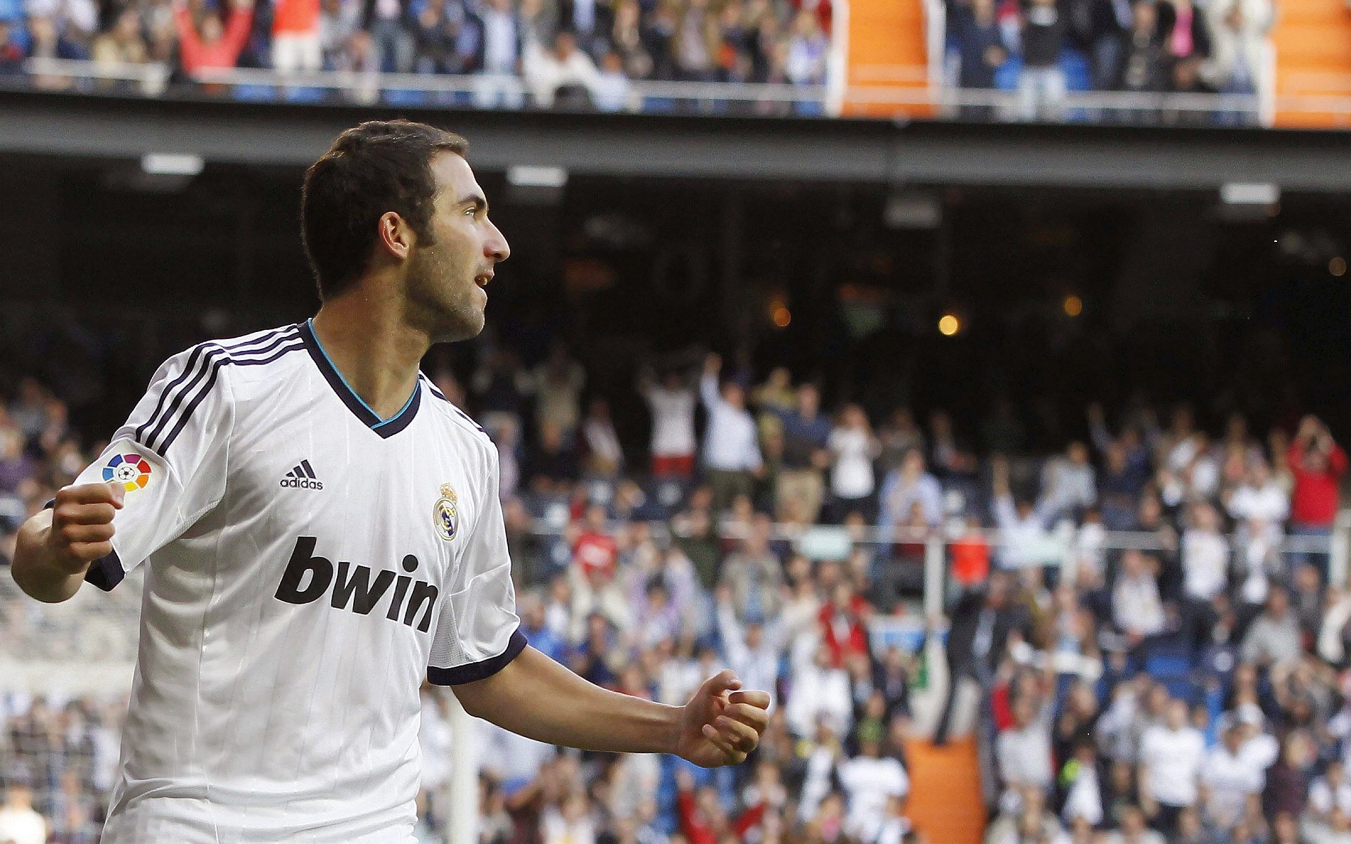 穆里尼奥赛后怒斥裁判不公，穆里尼奥赛后采访